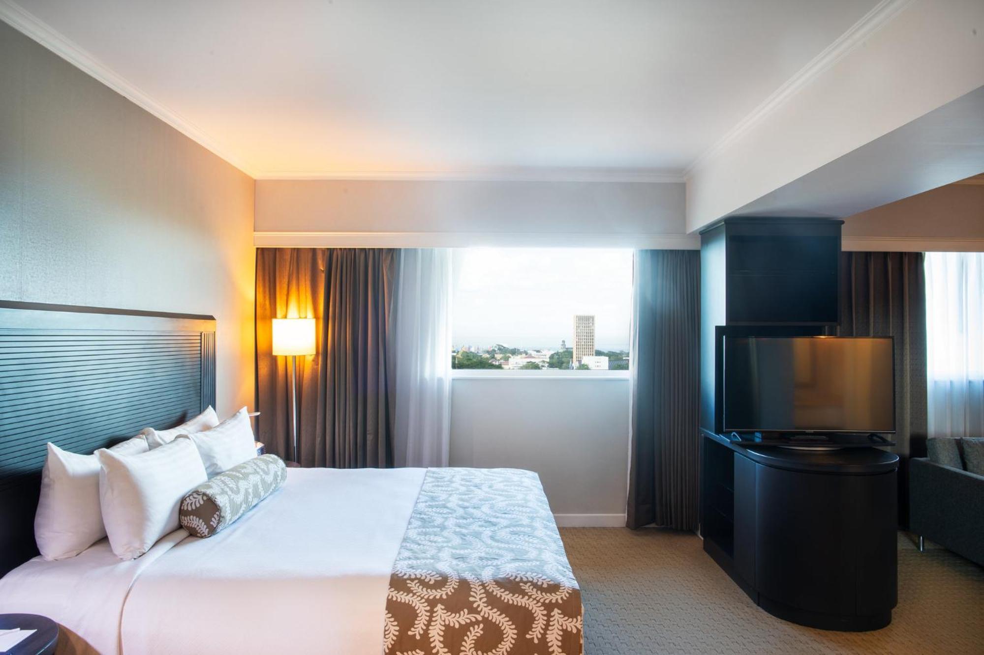 Crowne Plaza Managua By Ihg Hotell Exteriör bild